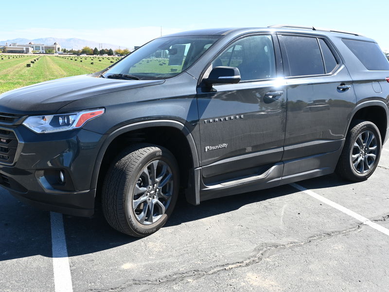 2021 Chevrolet Traverse RS - Photo 11