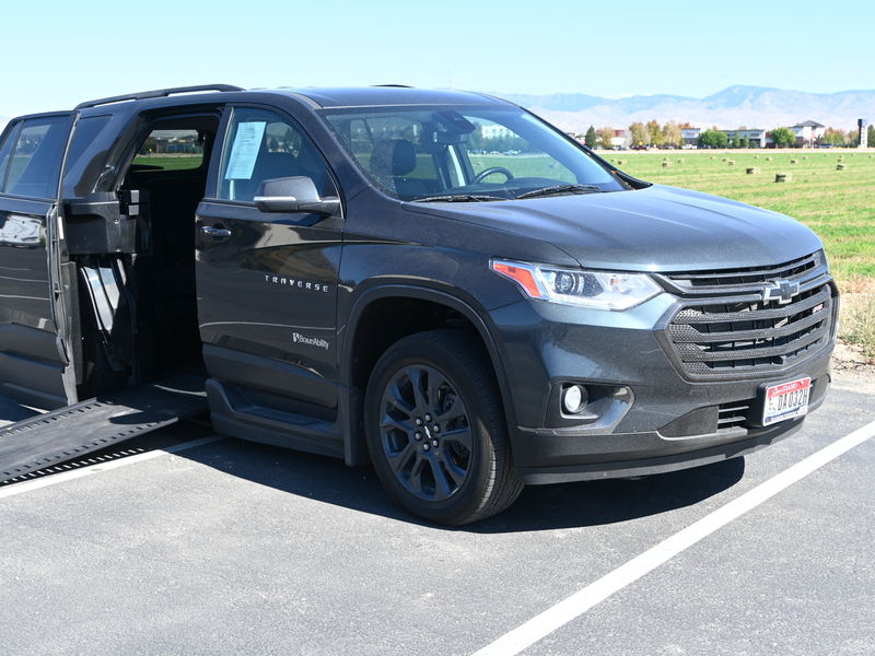 2021 Chevrolet Traverse RS - Photo 16