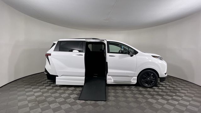 New 2026 Toyota Sienna